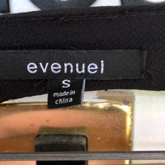 Evenuel Top  - Picture 3 of 5